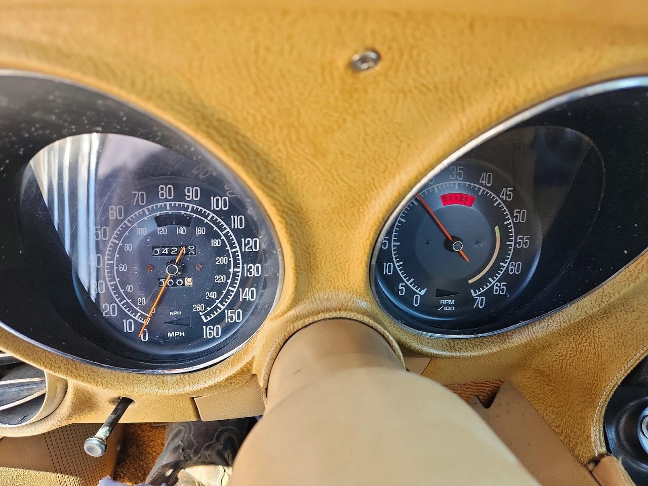 1975 CHEVROLET CORVETTE