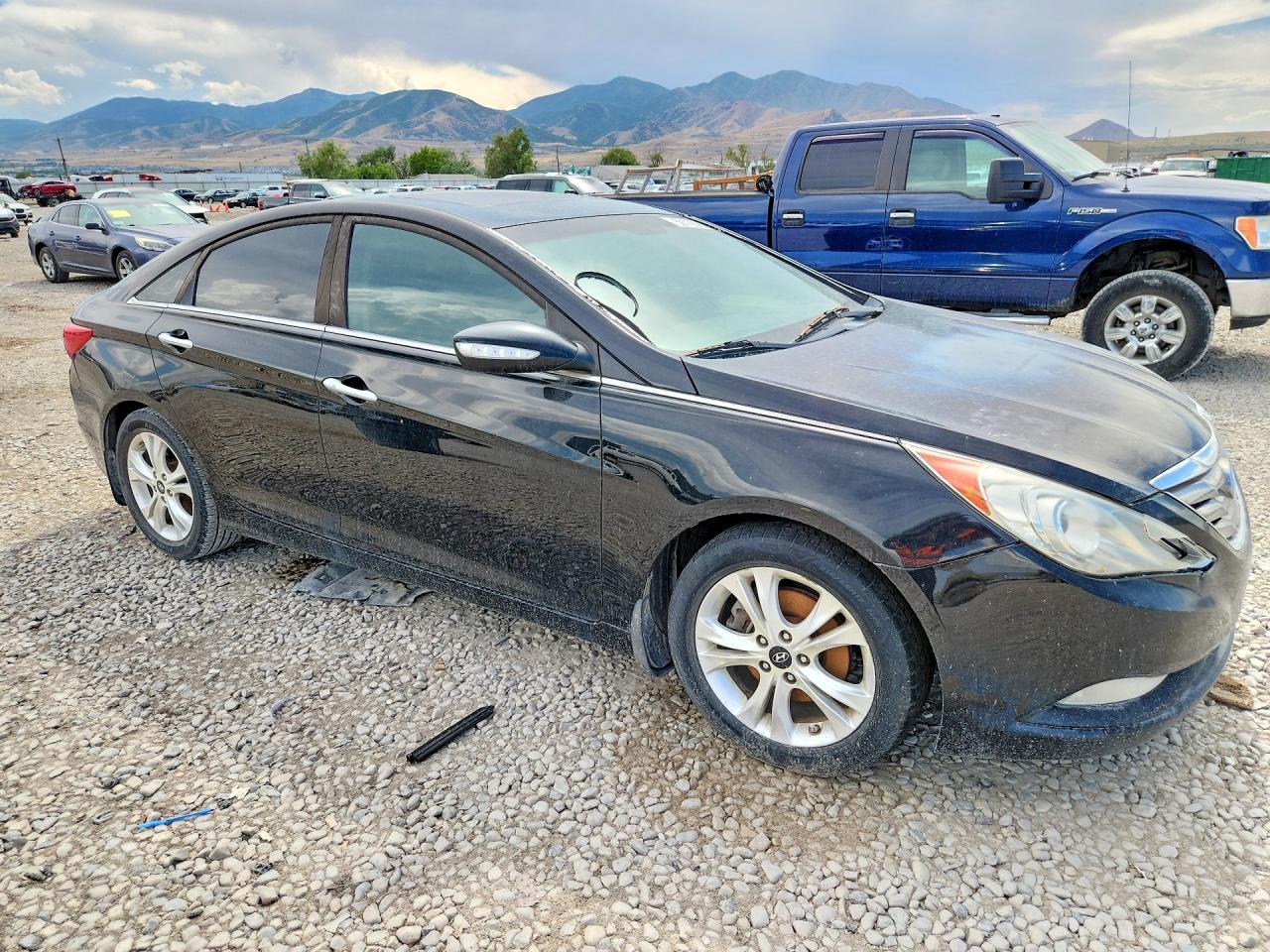 2011 HYUNDAI SONATA
