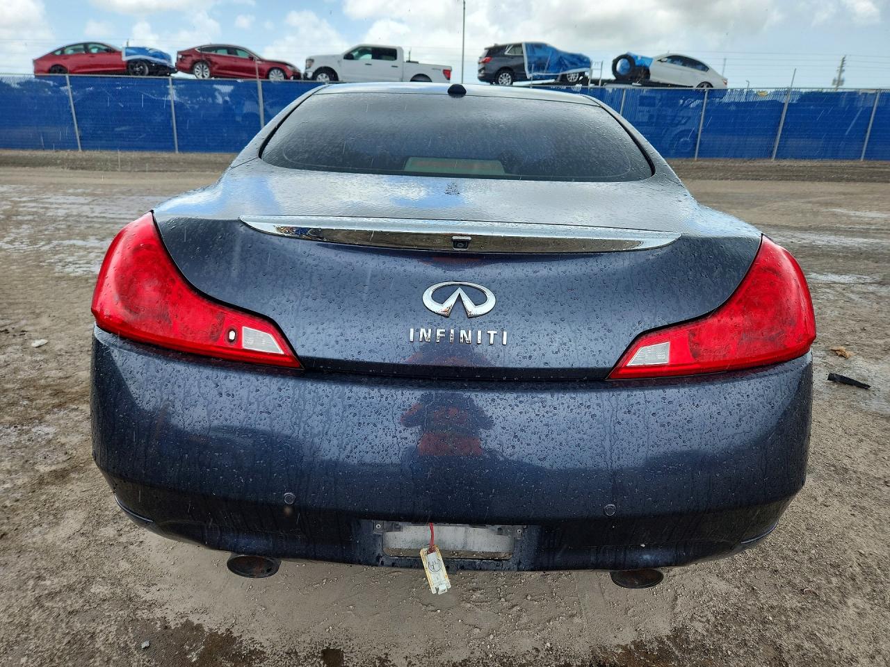 2012 INFINITI G37