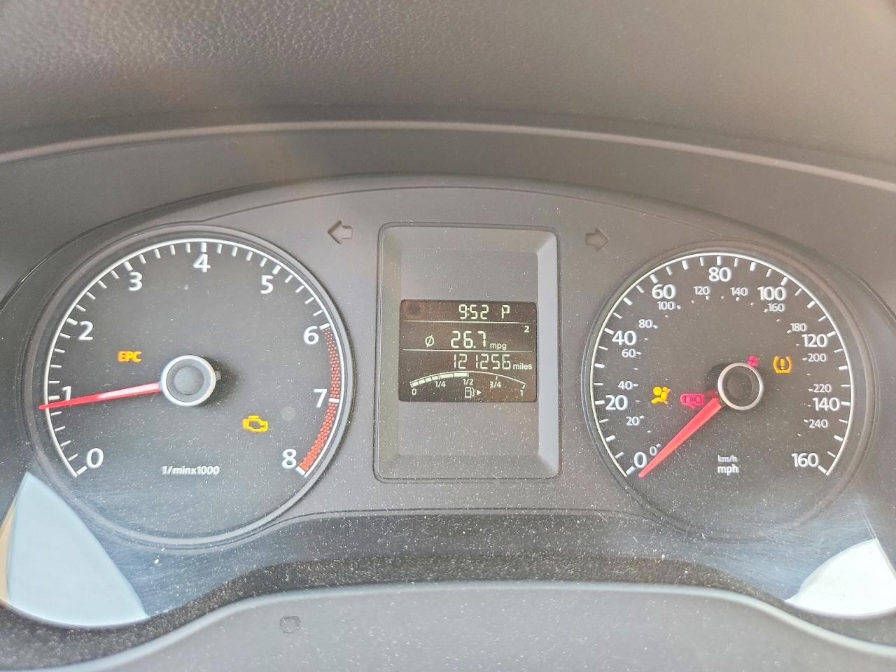 2013 VOLKSWAGEN JETTA