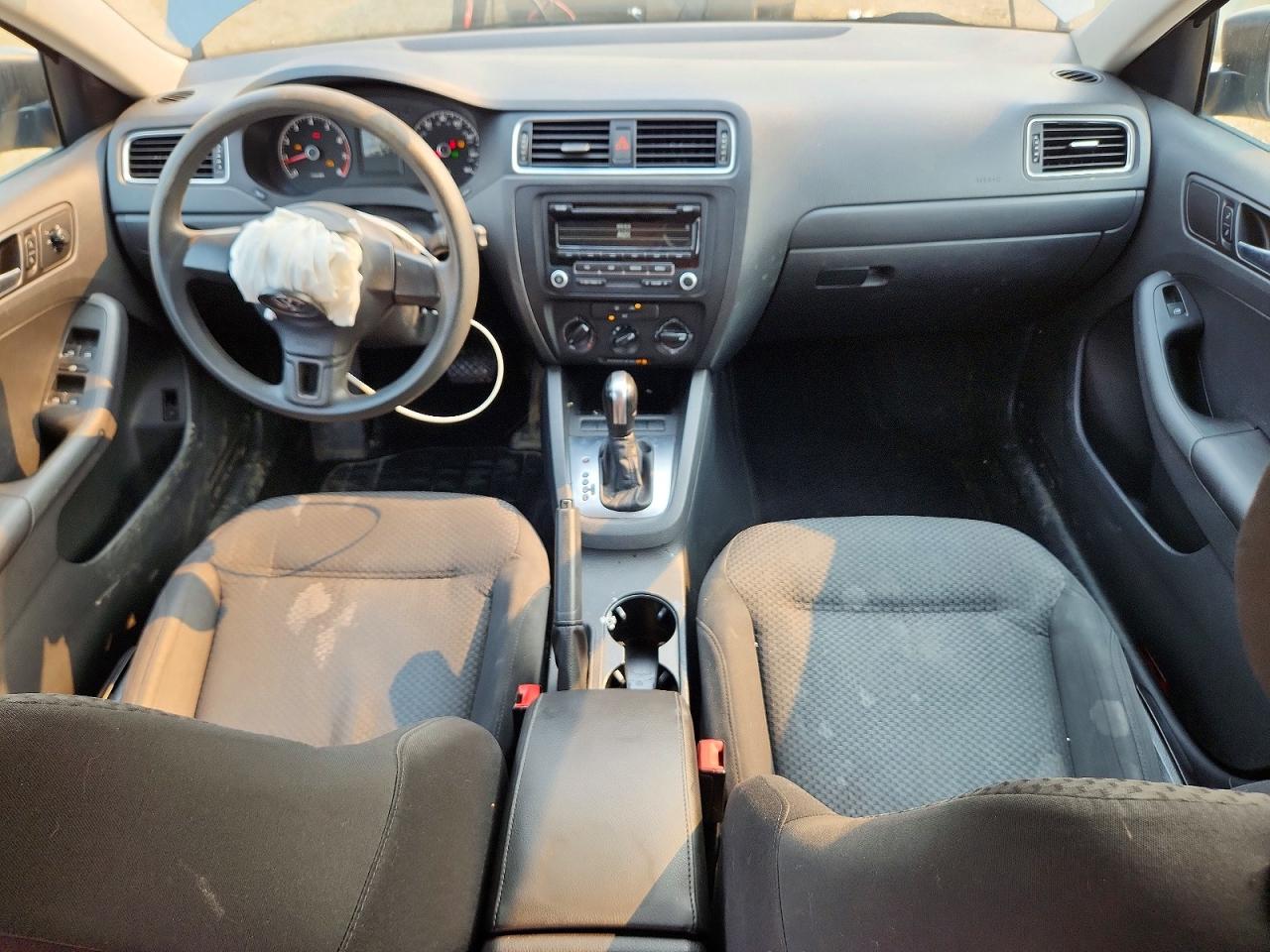 2013 VOLKSWAGEN JETTA