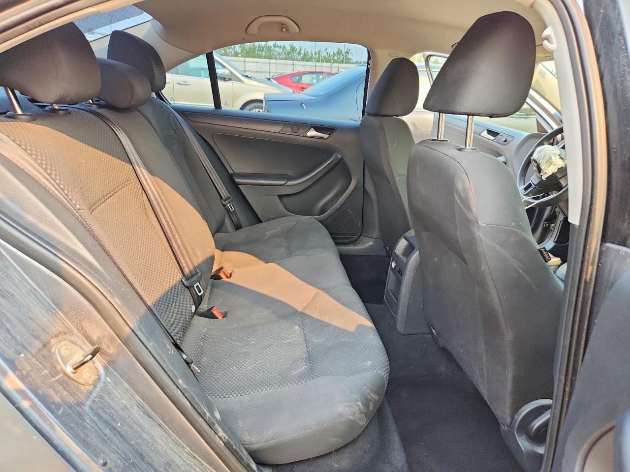 2013 VOLKSWAGEN JETTA