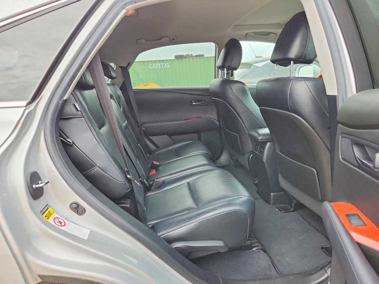 2010 LEXUS RX350