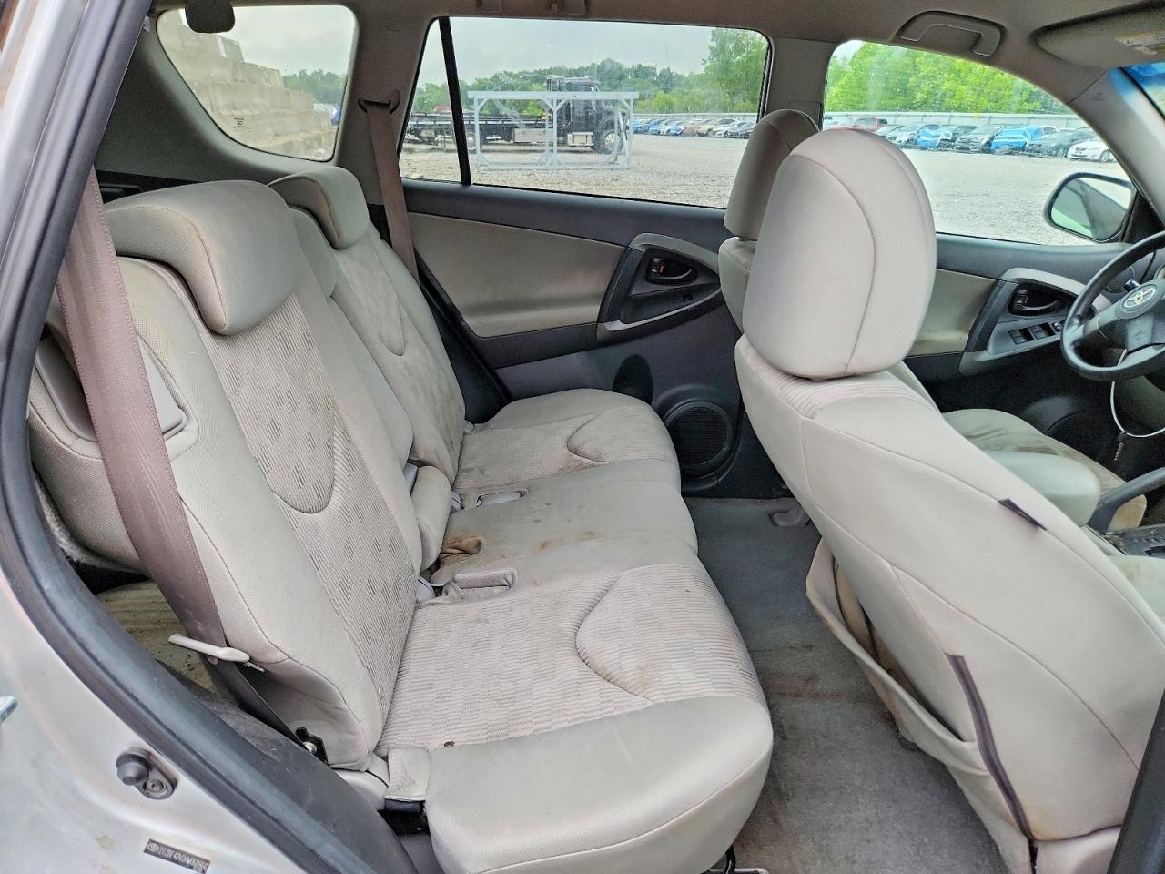 2010 TOYOTA RAV4