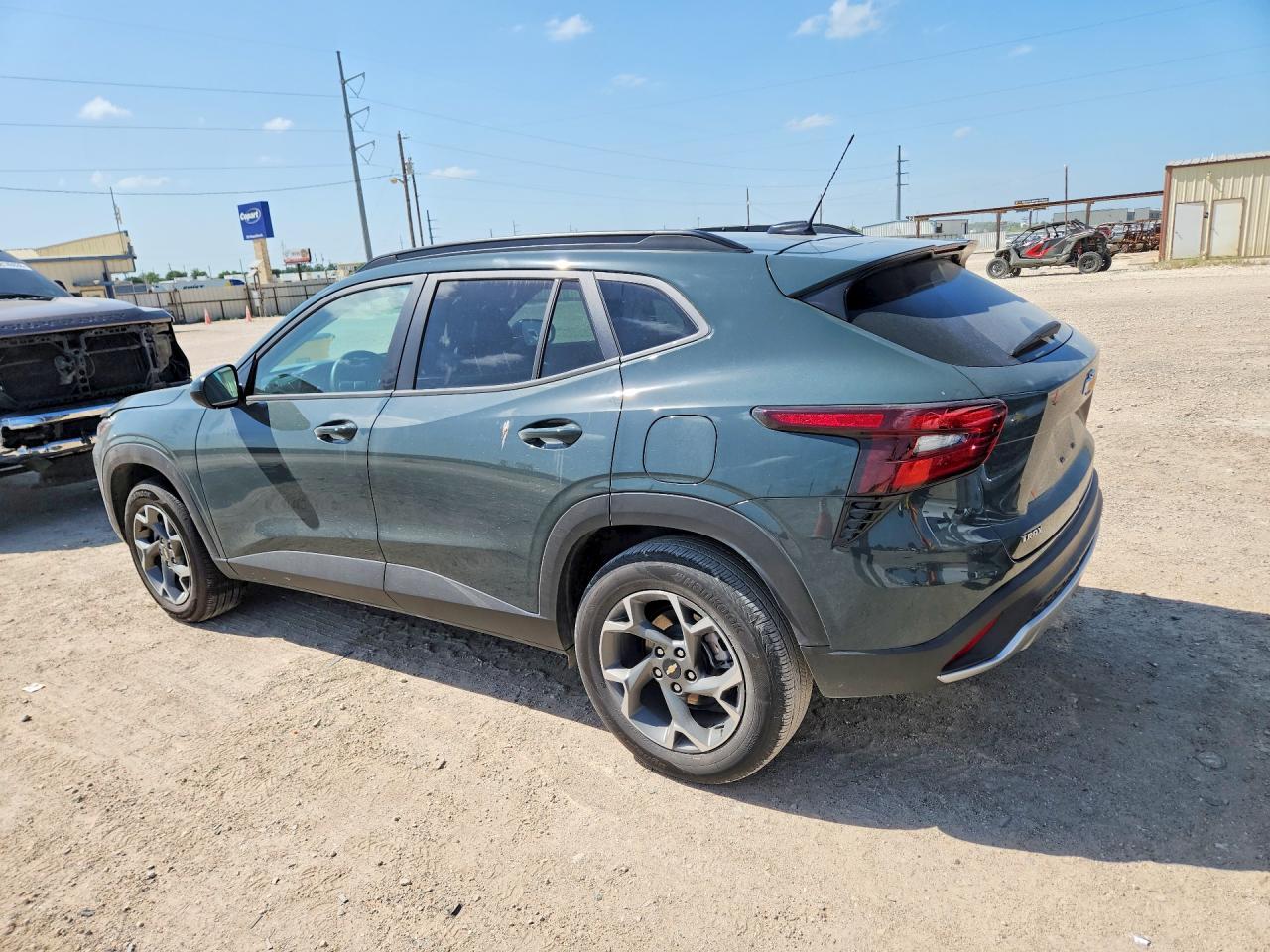 2025 CHEVROLET TRAX