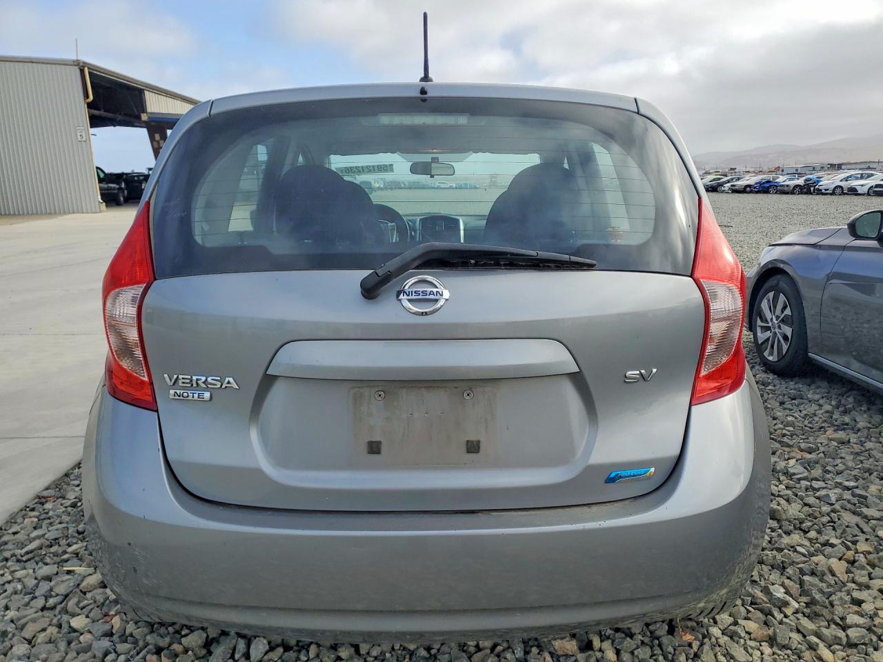 2015 NISSAN VERSA
