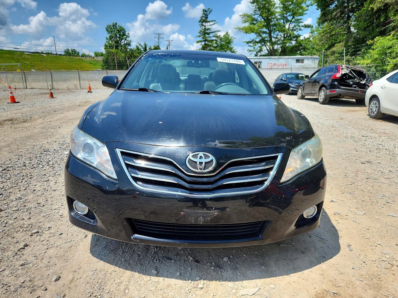 2011 TOYOTA CAMRY