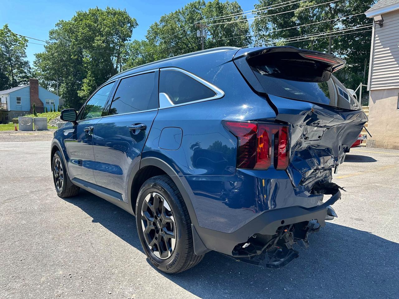 2025 KIA SORENTO