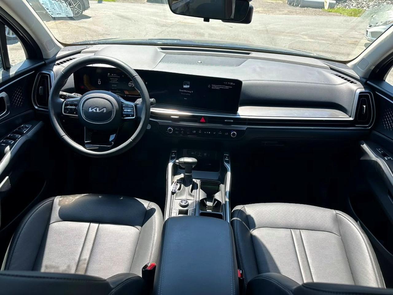 2025 KIA SORENTO