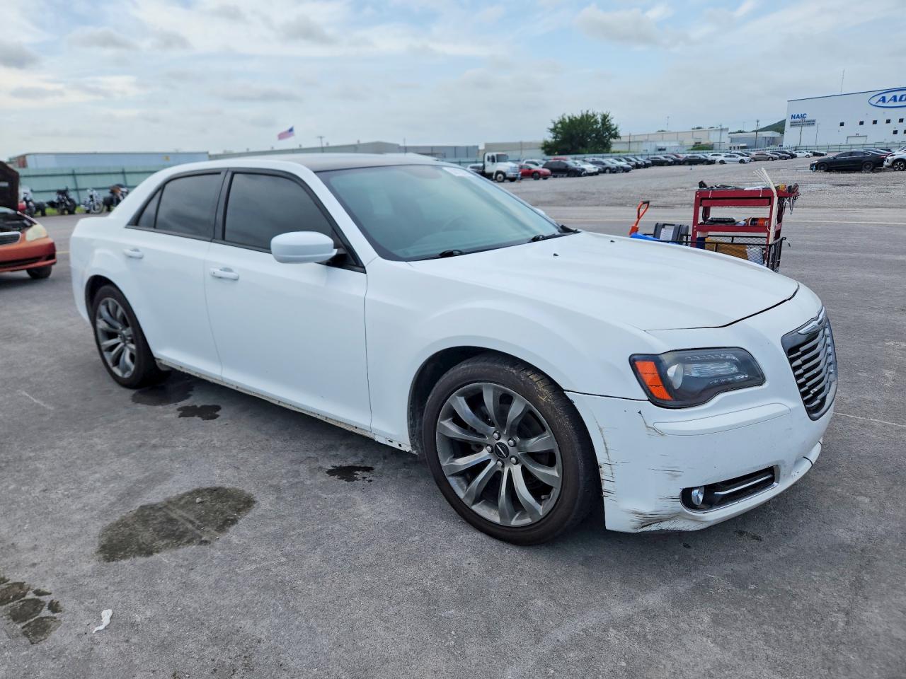 2014 CHRYSLER 300