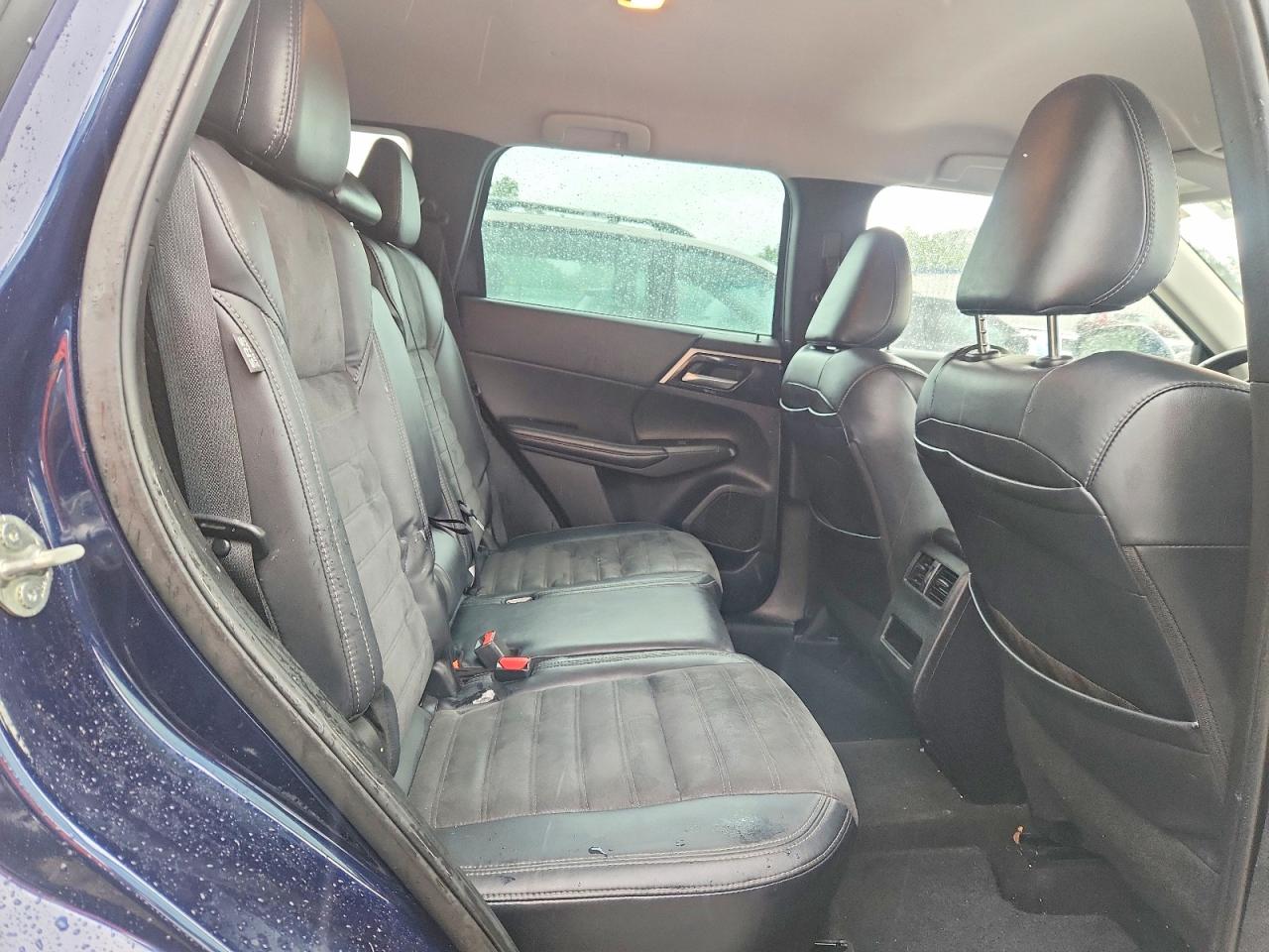 2023 MITSUBISHI OUTLANDER