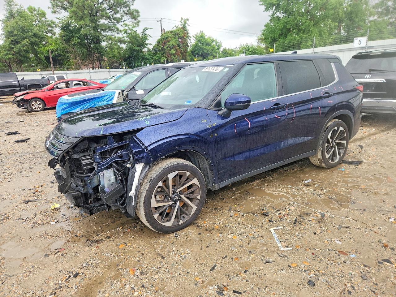 2023 MITSUBISHI OUTLANDER