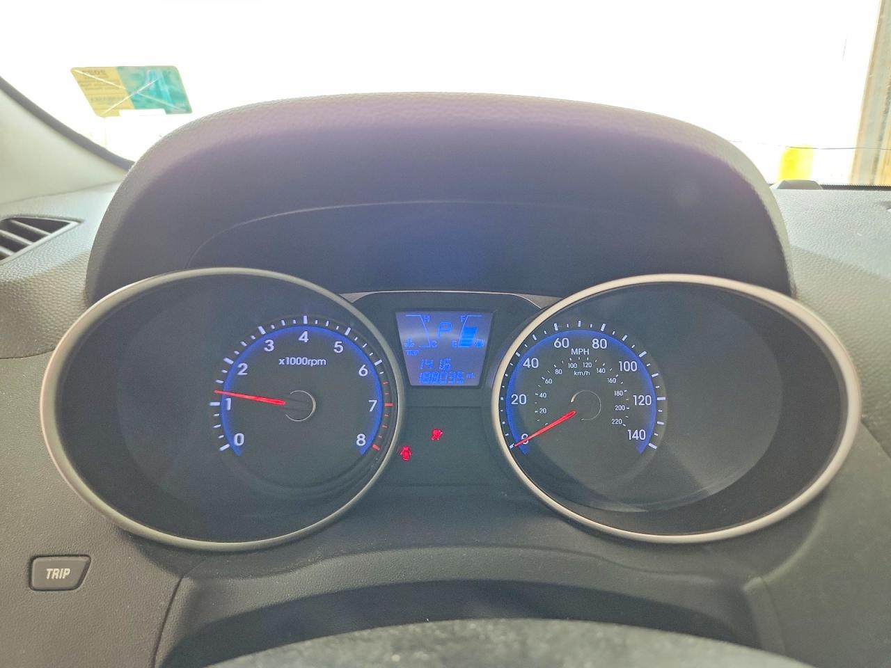 2012 HYUNDAI TUCSON