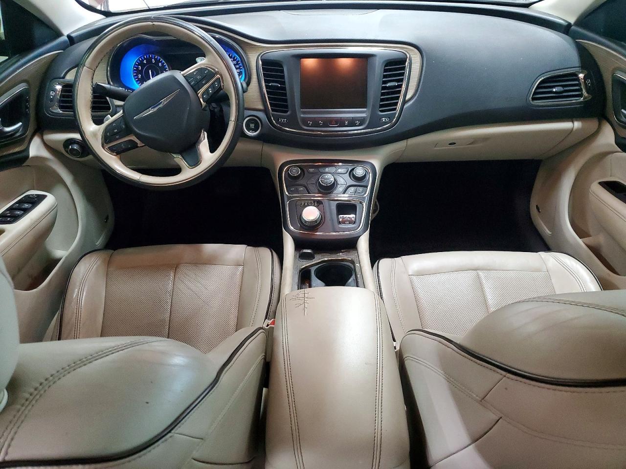 2015 CHRYSLER 200