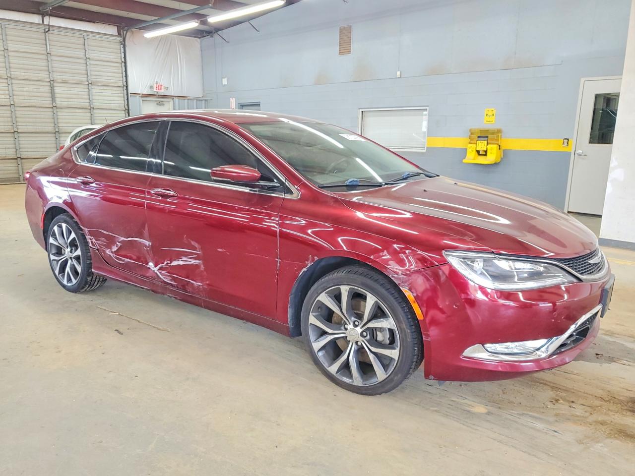 2015 CHRYSLER 200