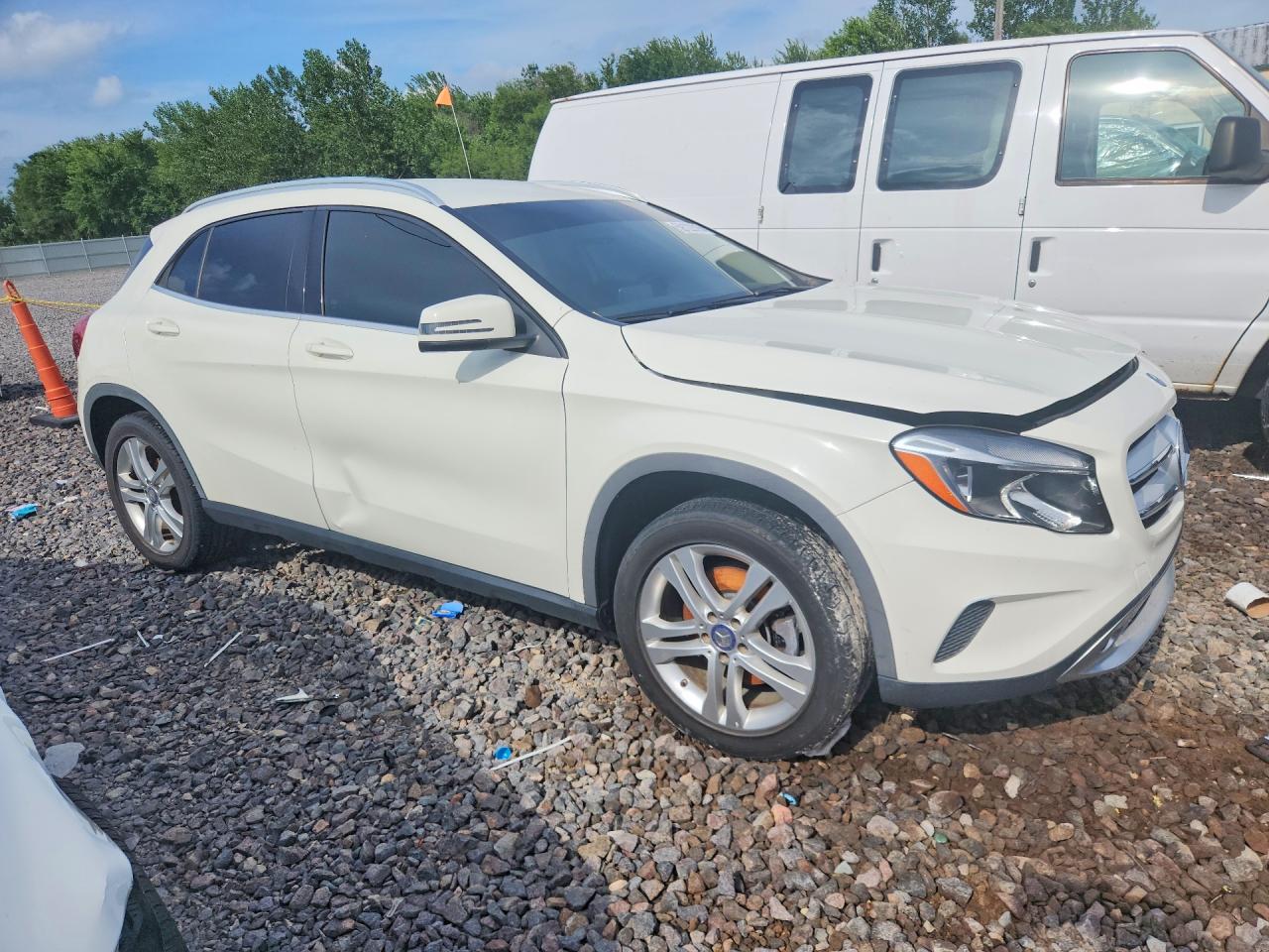 2015 MERCEDES-BENZ GLA-CLASS