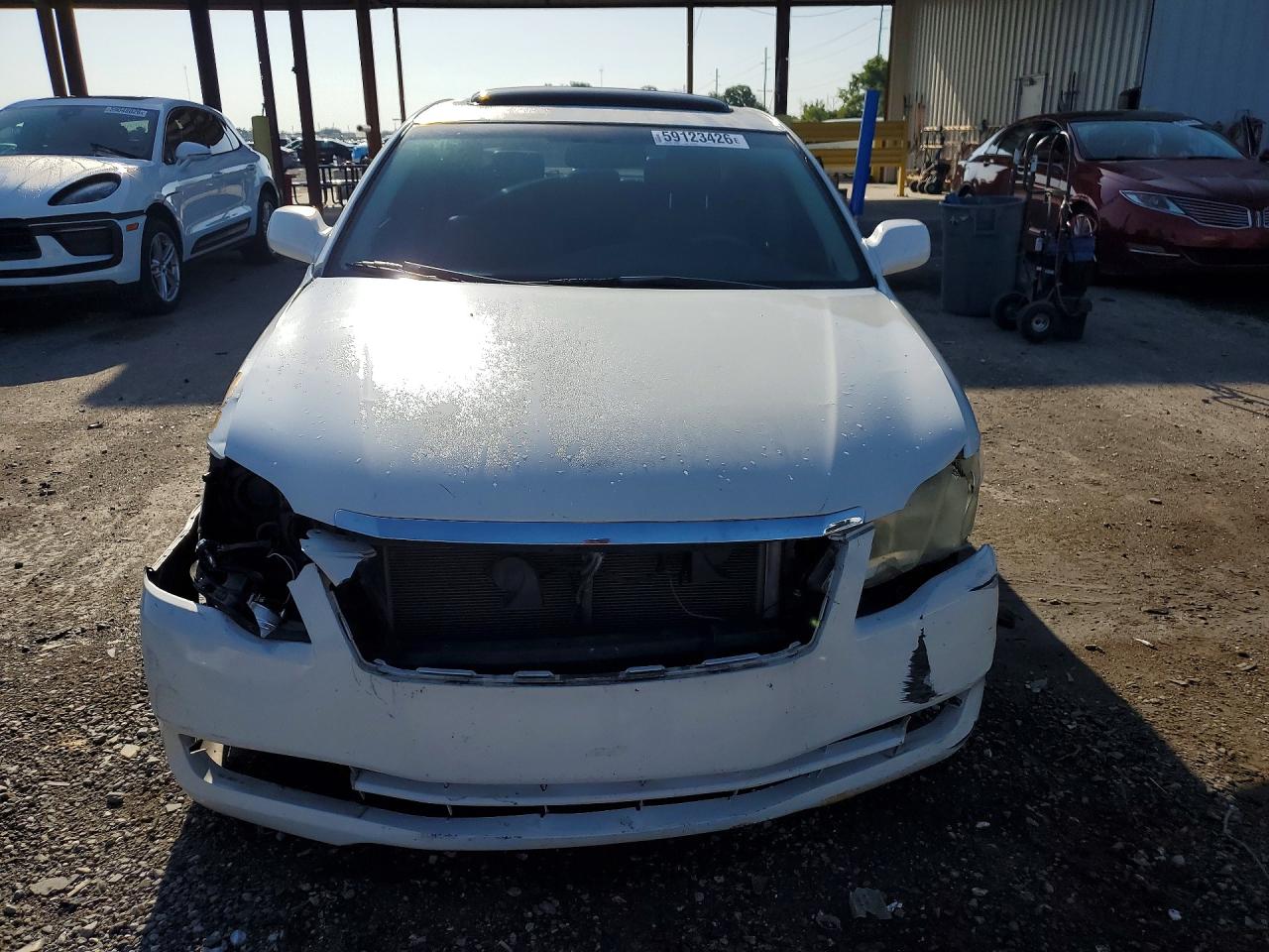 2006 TOYOTA AVALON