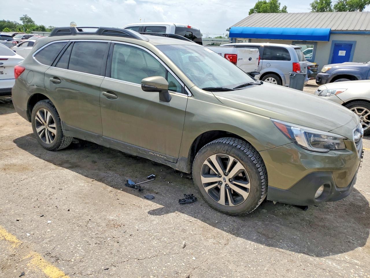 2019 SUBARU OUTBACK