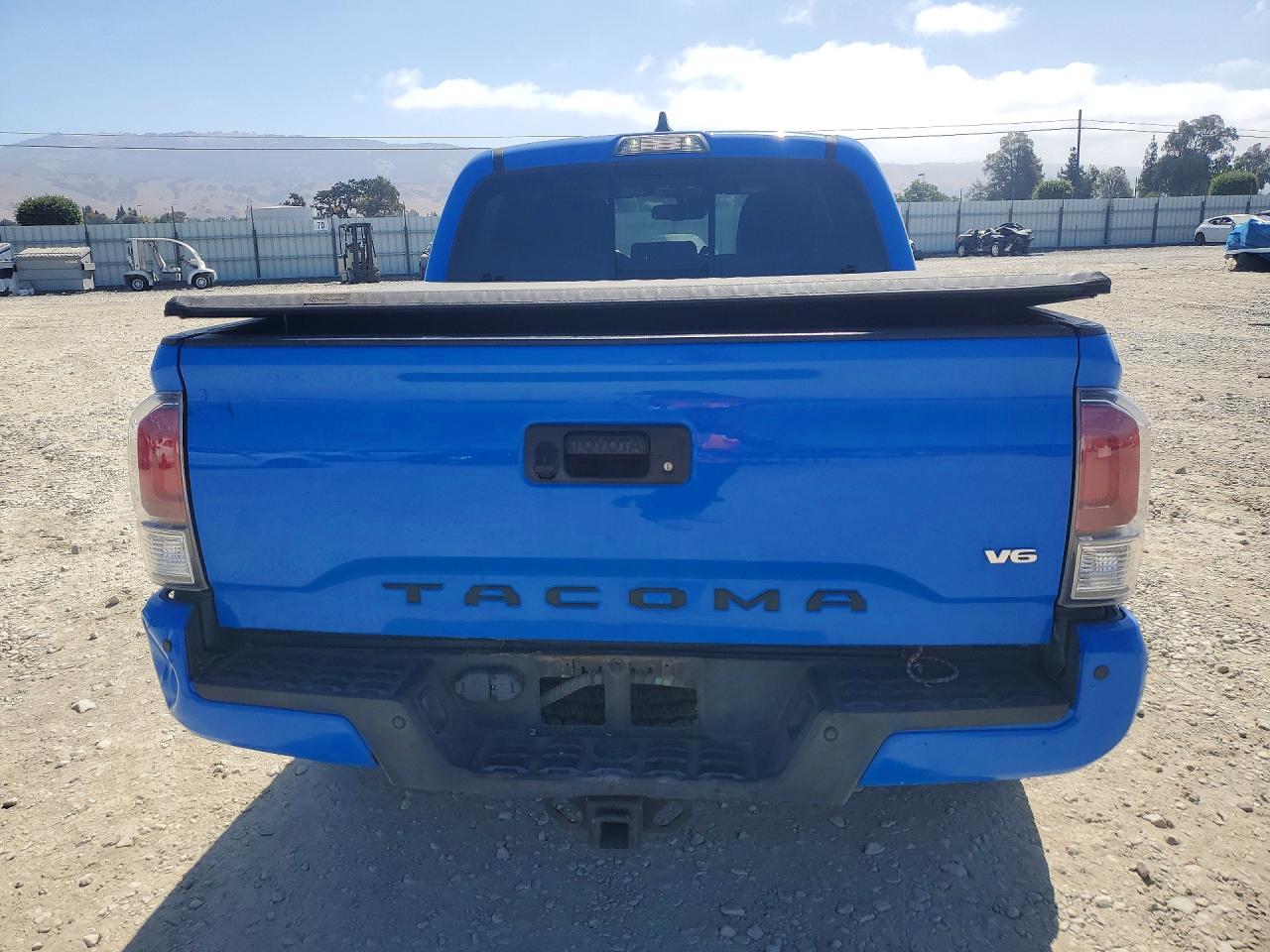 2020 TOYOTA TACOMA
