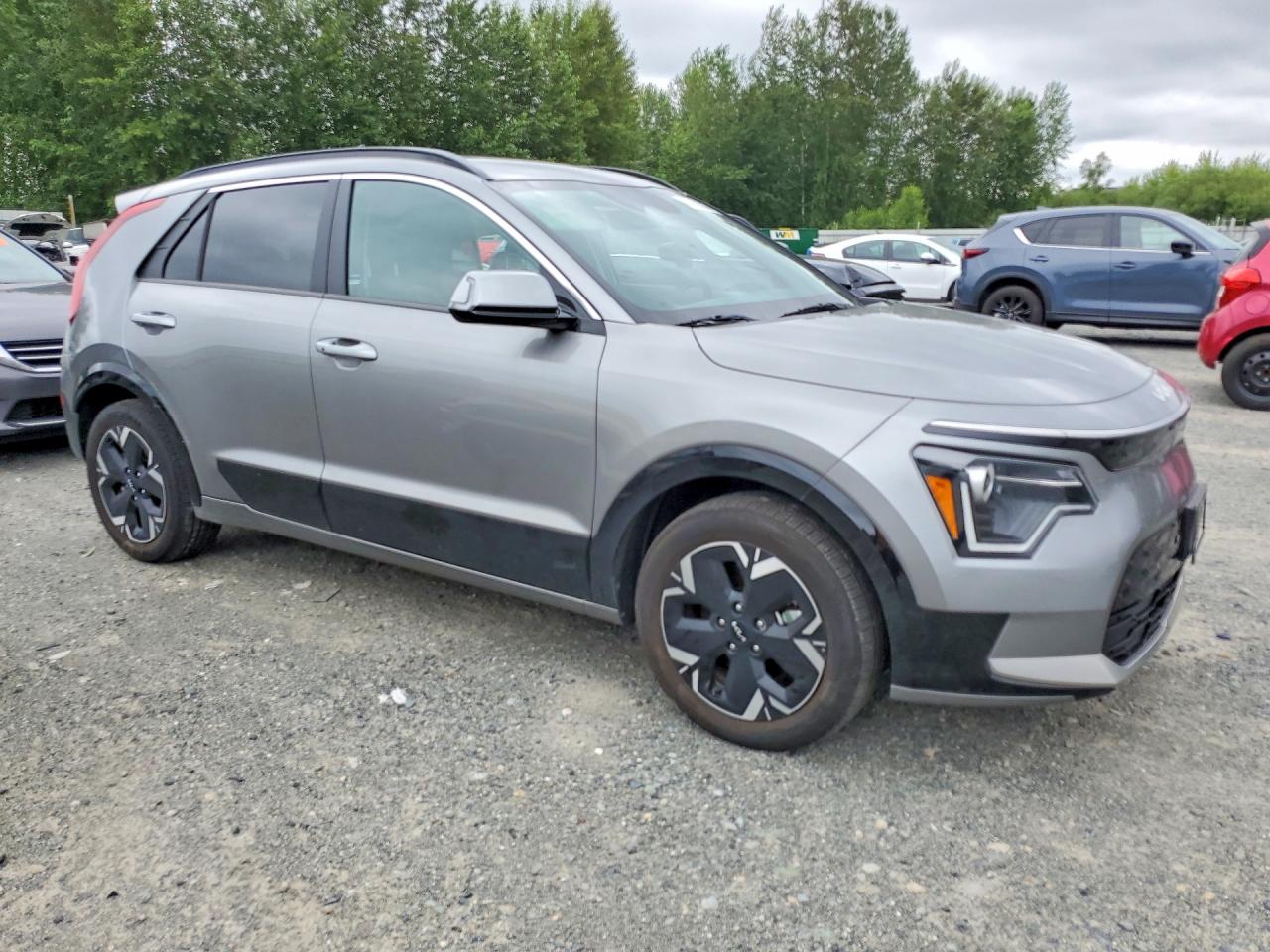 2024 KIA NIRO