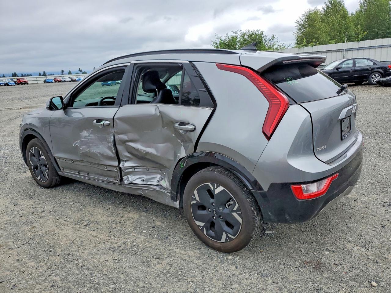 2024 KIA NIRO