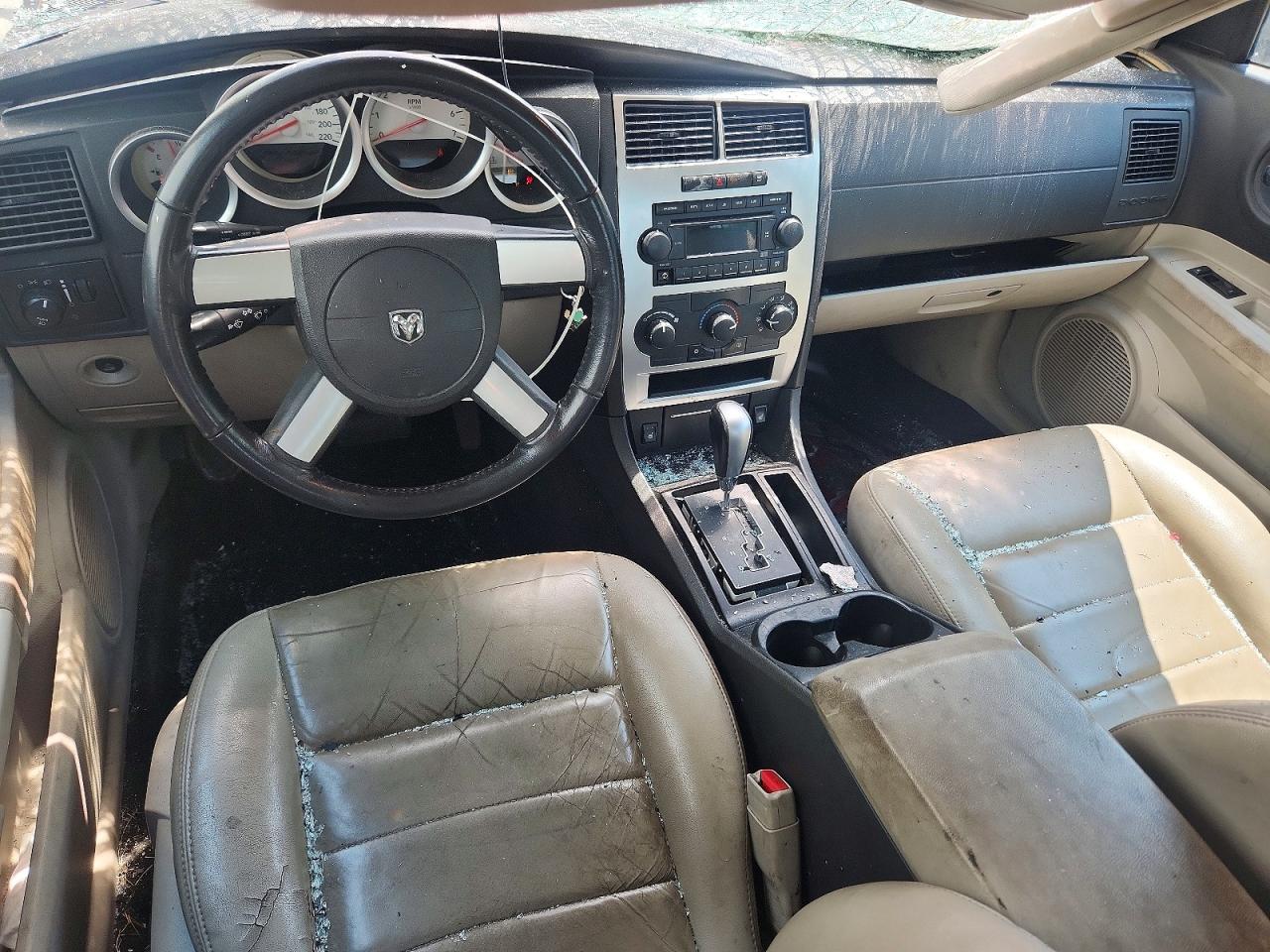 2006 DODGE CHARGER