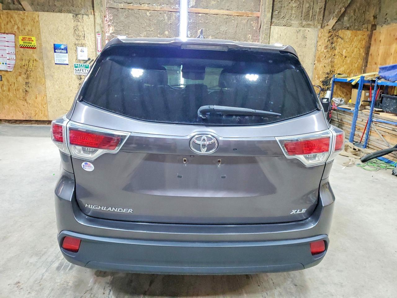 2015 TOYOTA HIGHLANDER
