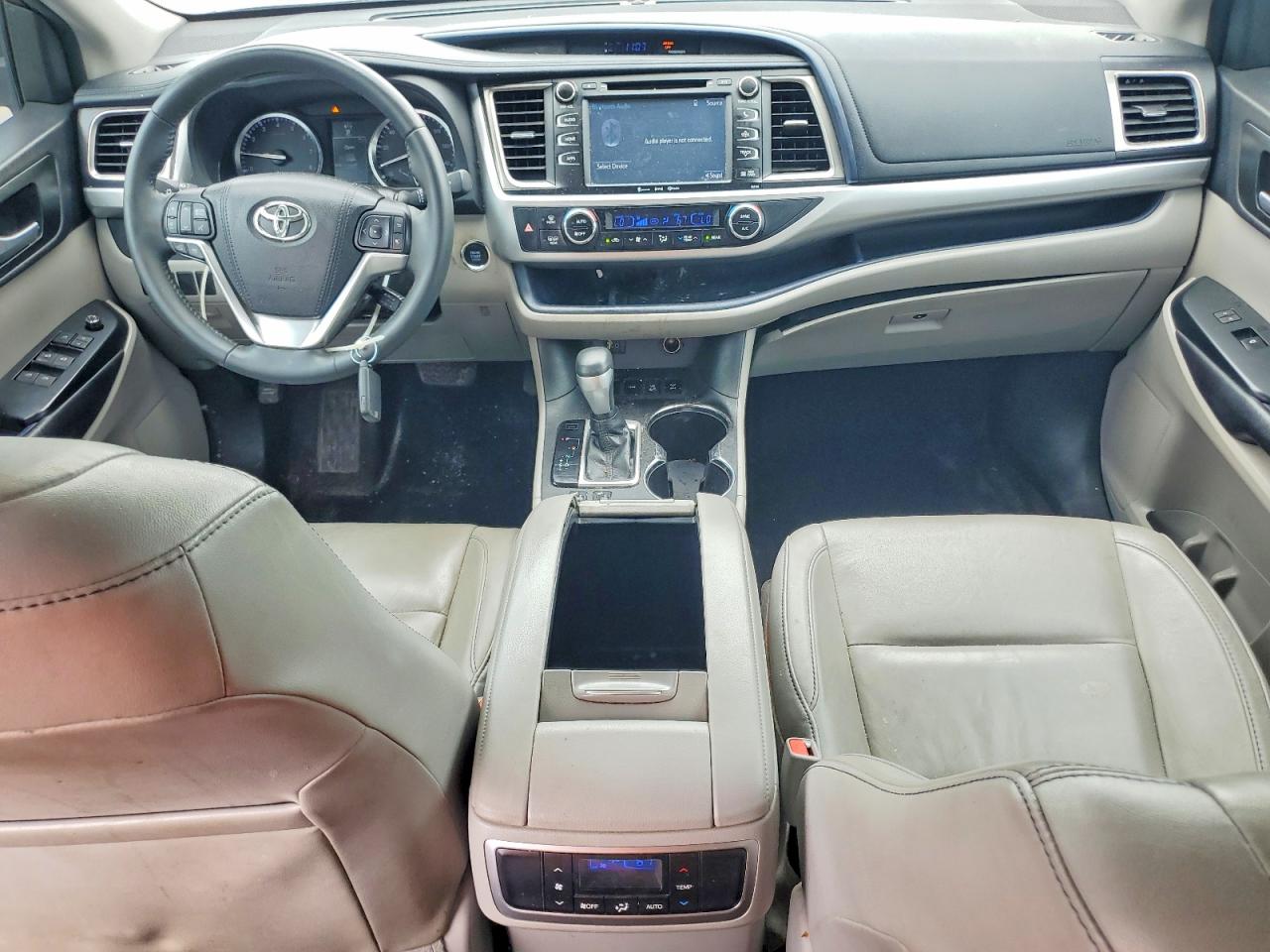 2016 TOYOTA HIGHLANDER