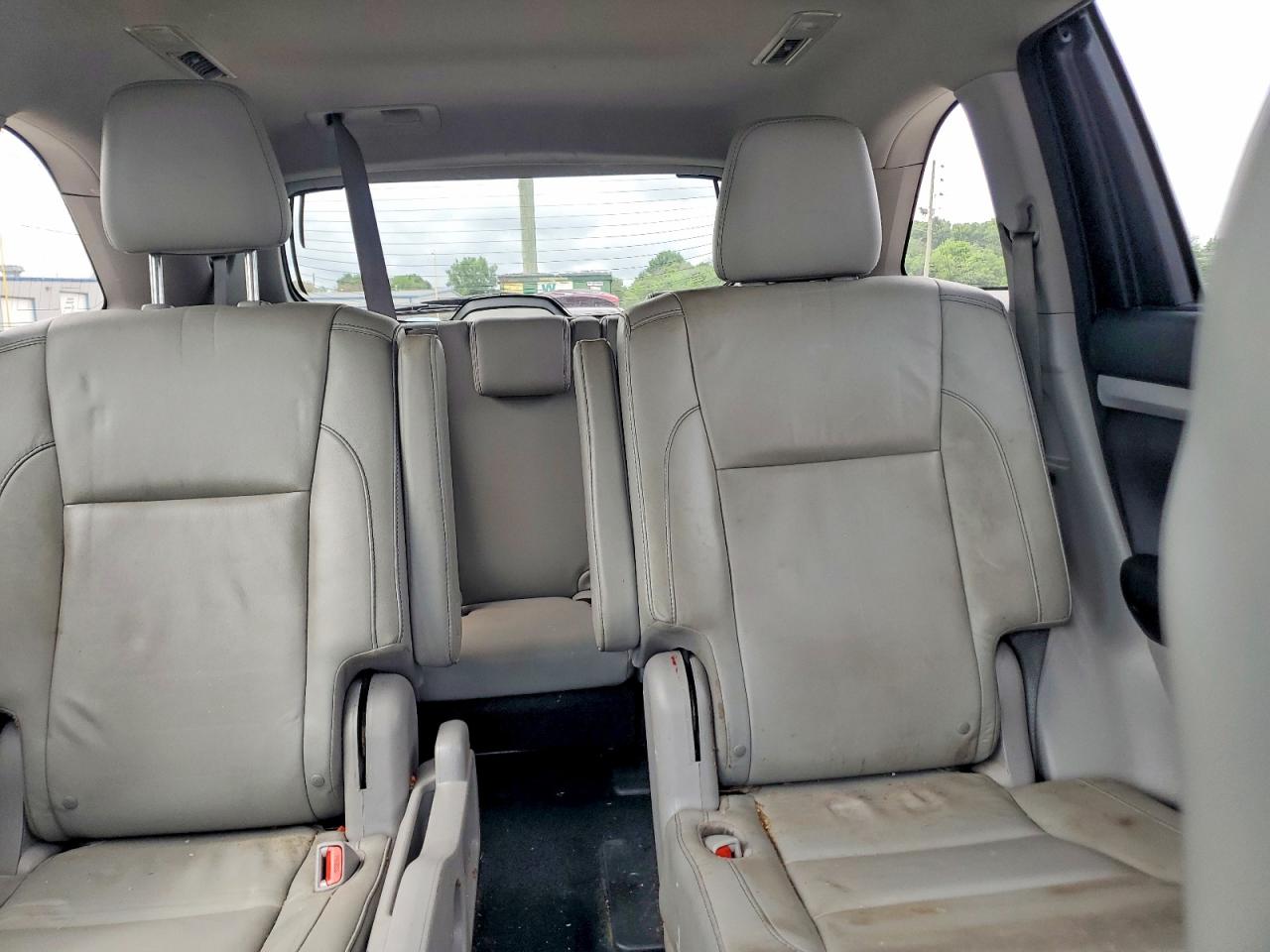 2016 TOYOTA HIGHLANDER