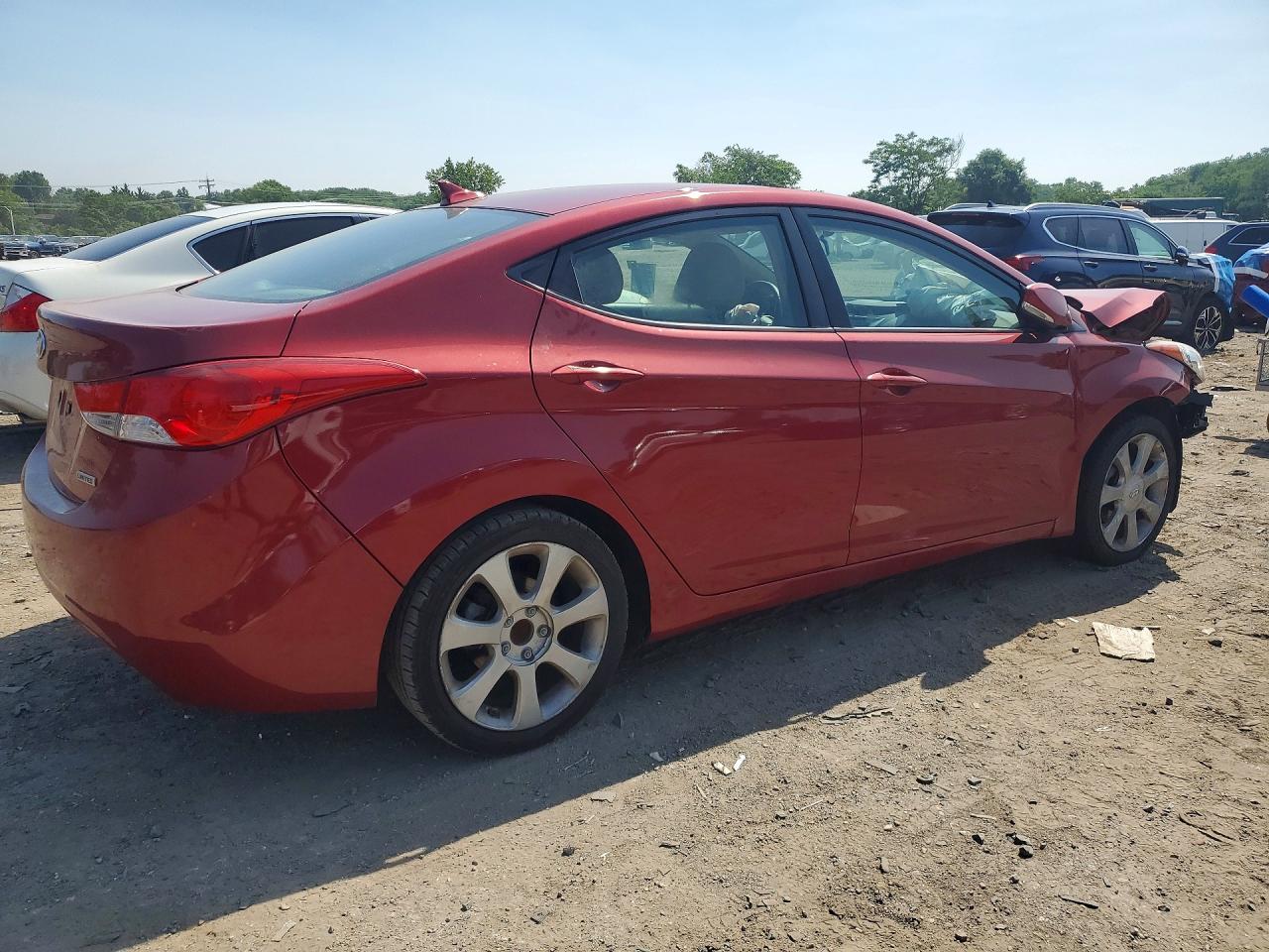 2012 HYUNDAI ELANTRA