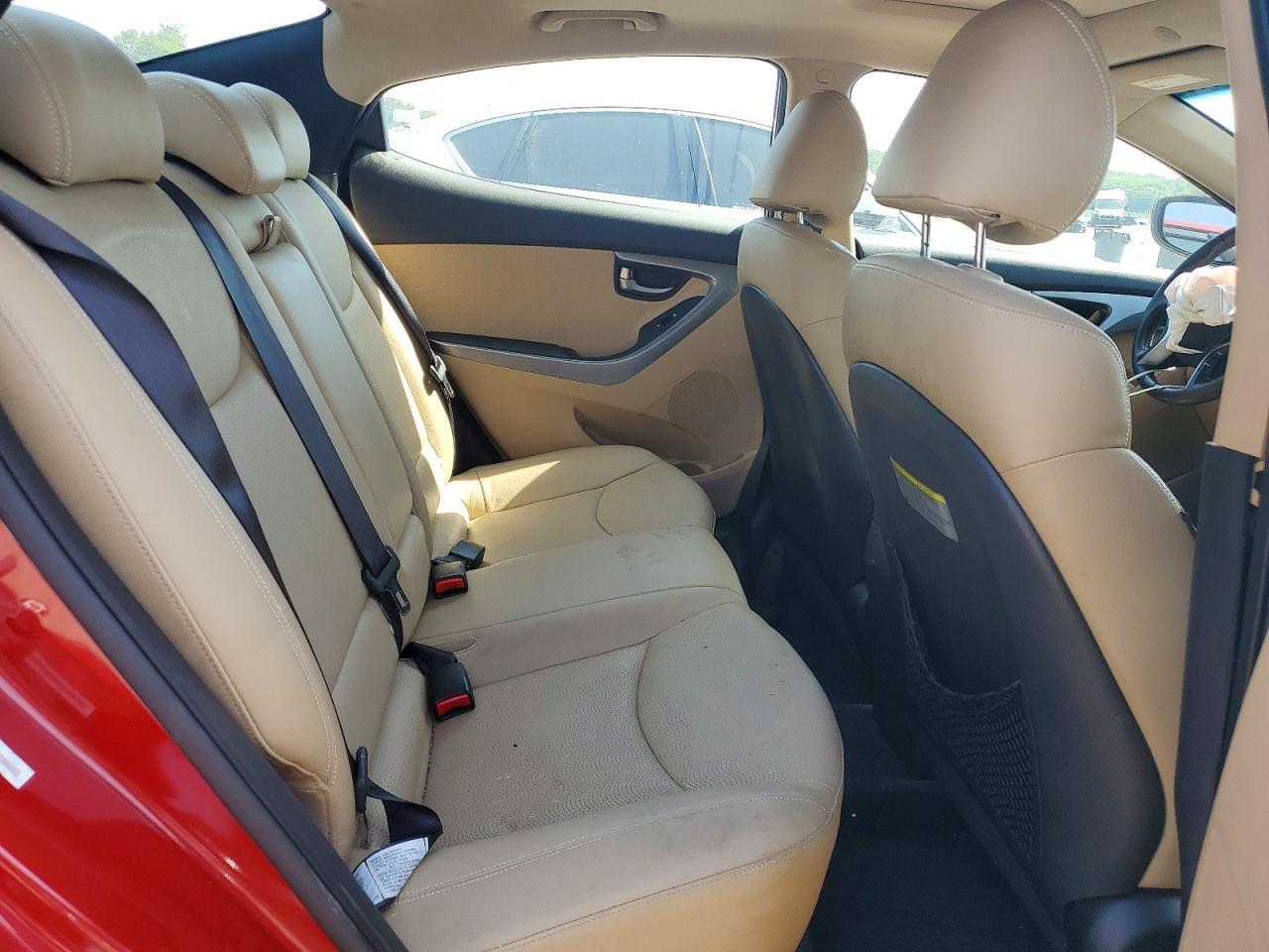 2012 HYUNDAI ELANTRA