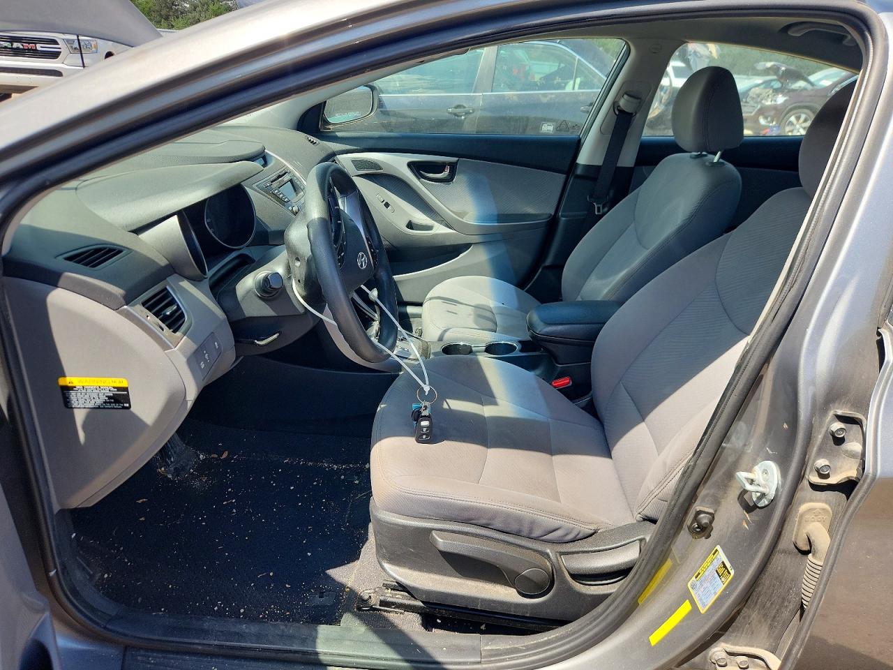 2013 HYUNDAI ELANTRA