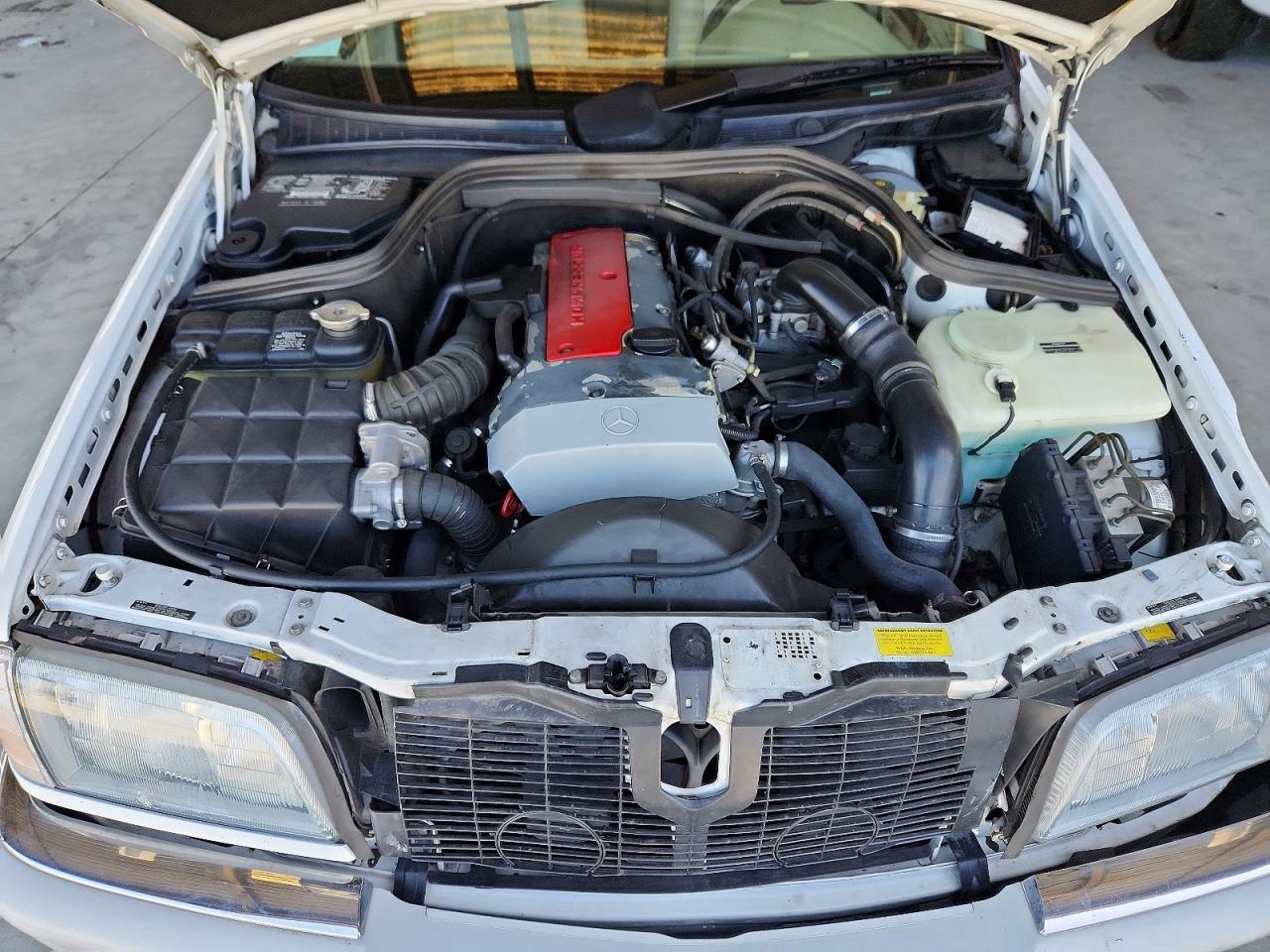 2000 MERCEDES-BENZ C-CLASS