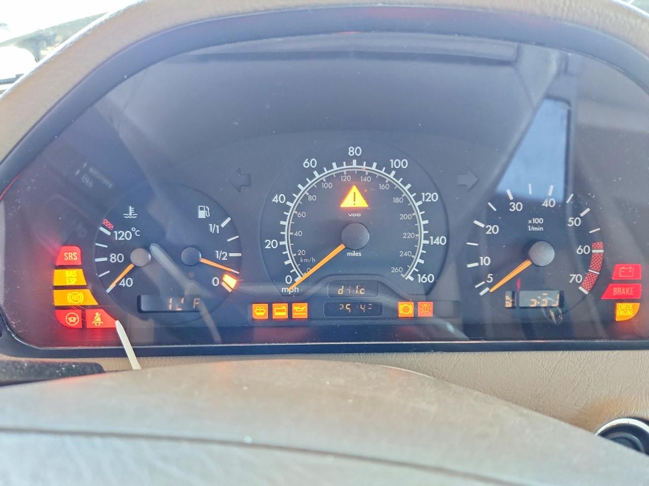 2000 MERCEDES-BENZ C-CLASS