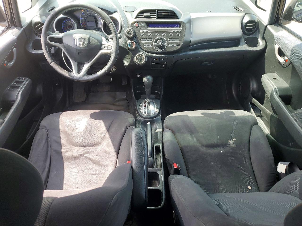 2009 HONDA FIT
