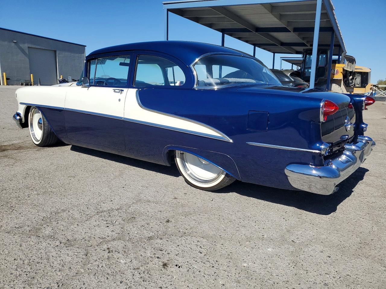 1955 OLDSMOBILE 88