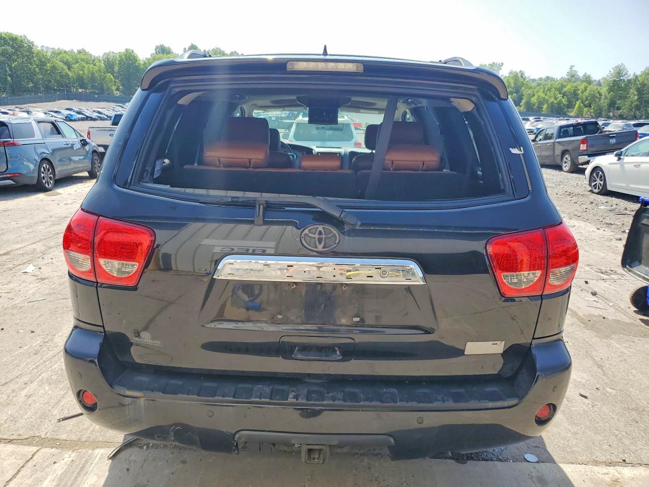2016 TOYOTA SEQUOIA