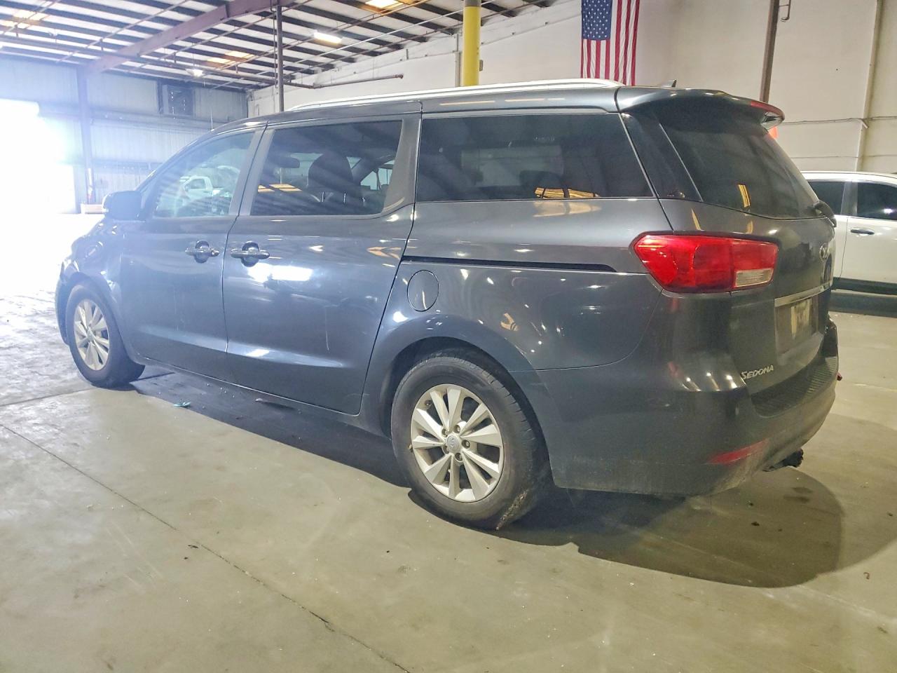 2017 KIA SEDONA
