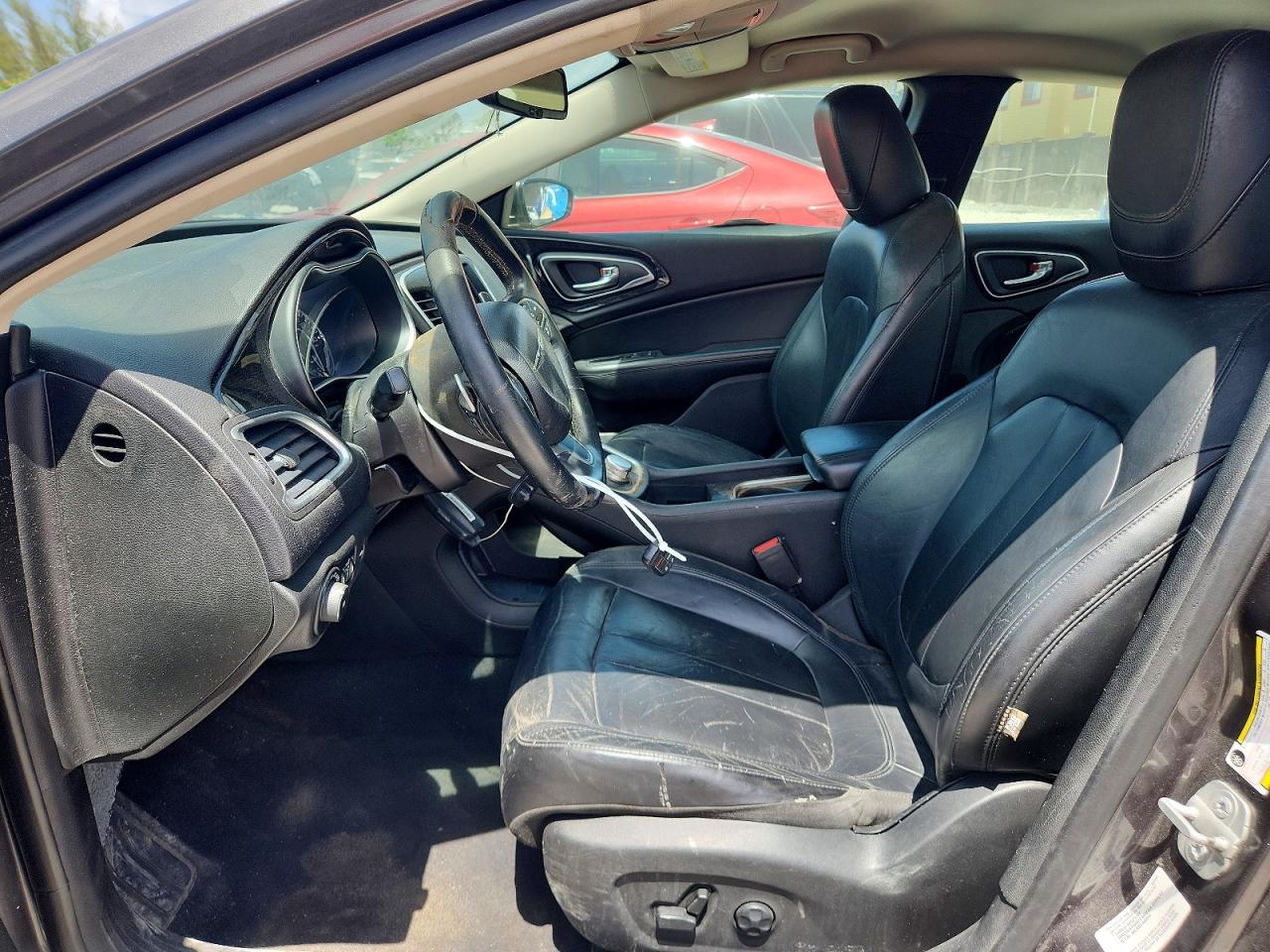 2015 CHRYSLER 200