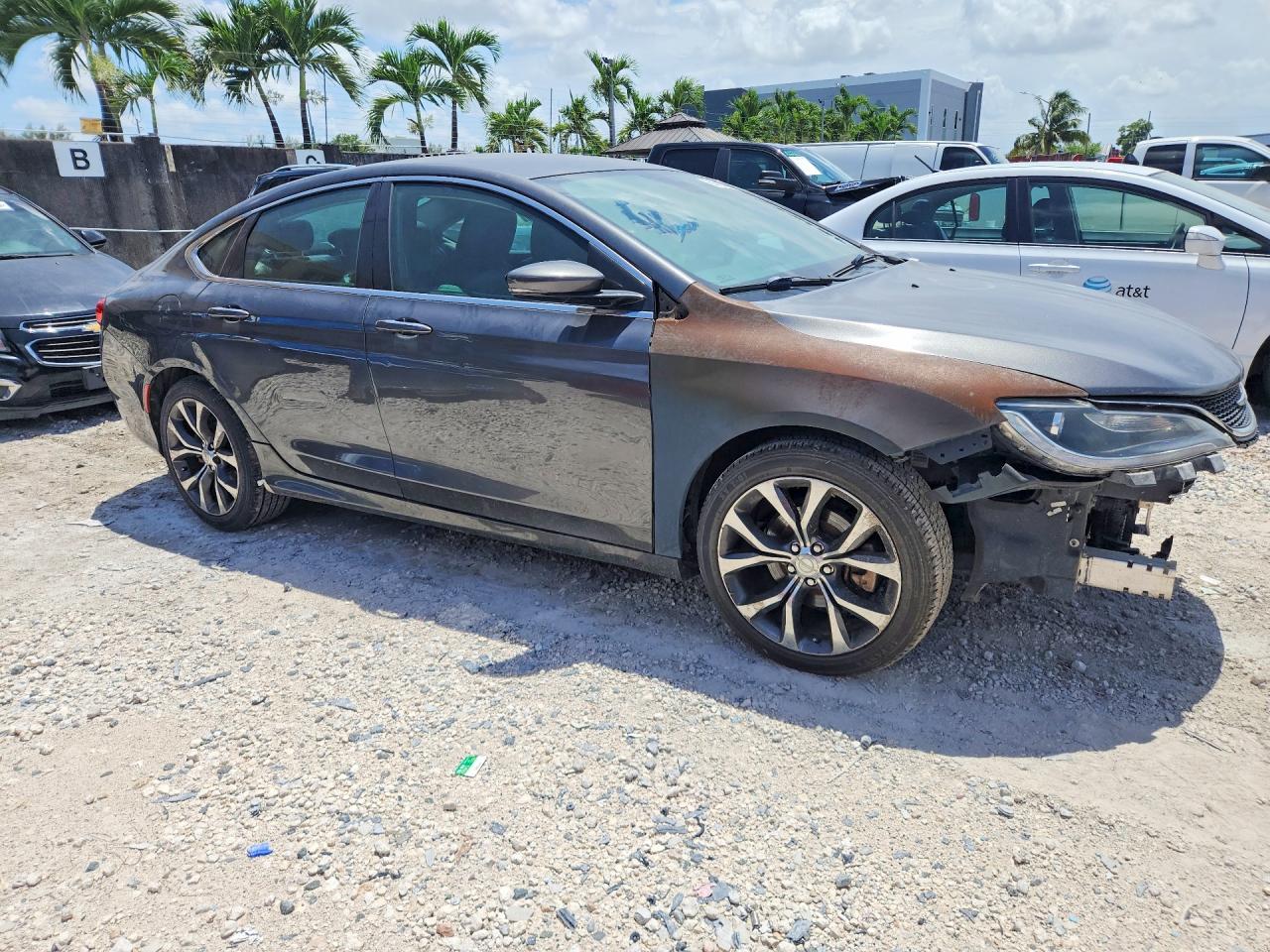 2015 CHRYSLER 200