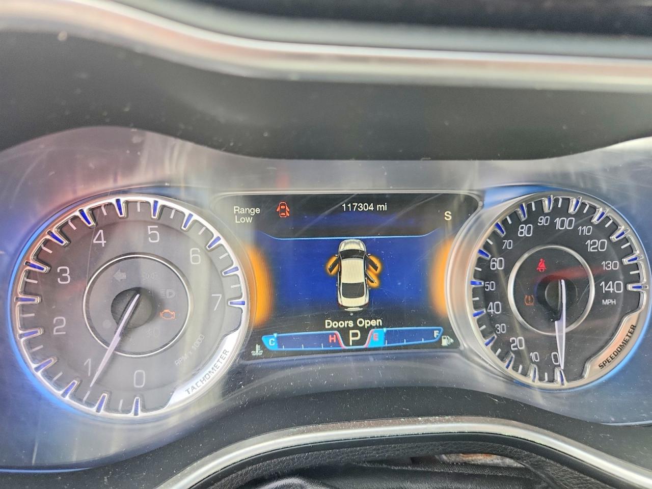 2015 CHRYSLER 200