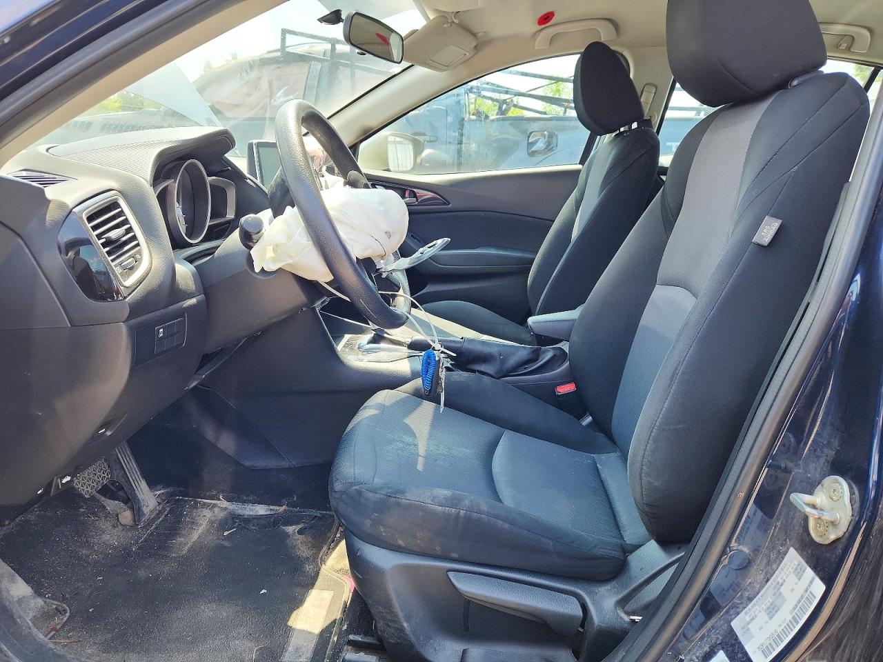 2016 MAZDA 3