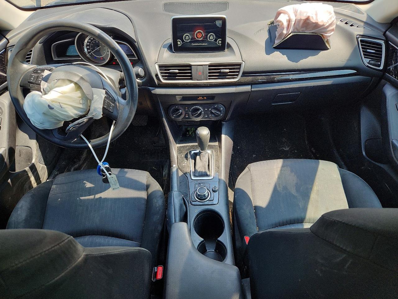 2016 MAZDA 3