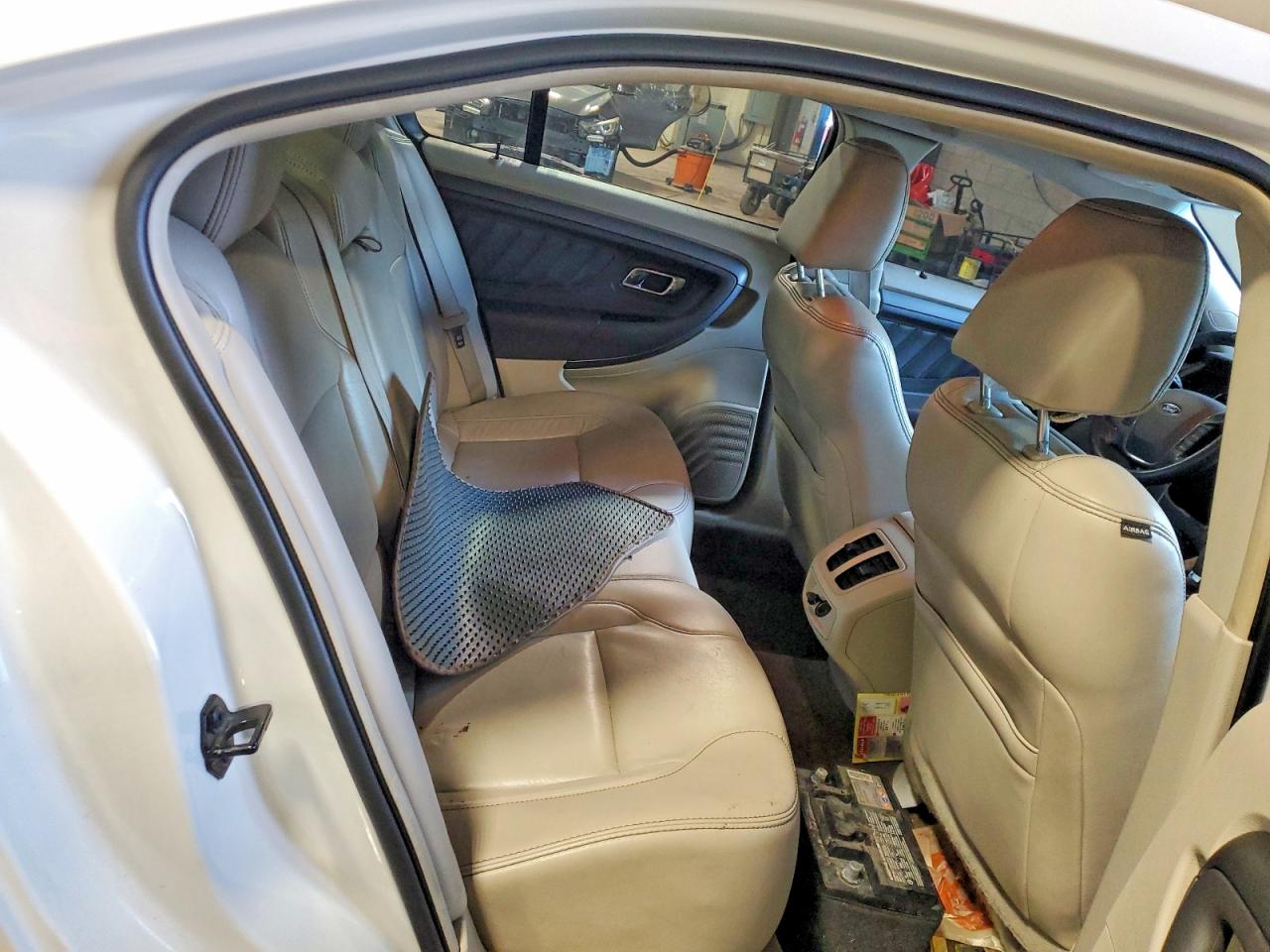 2012 FORD TAURUS