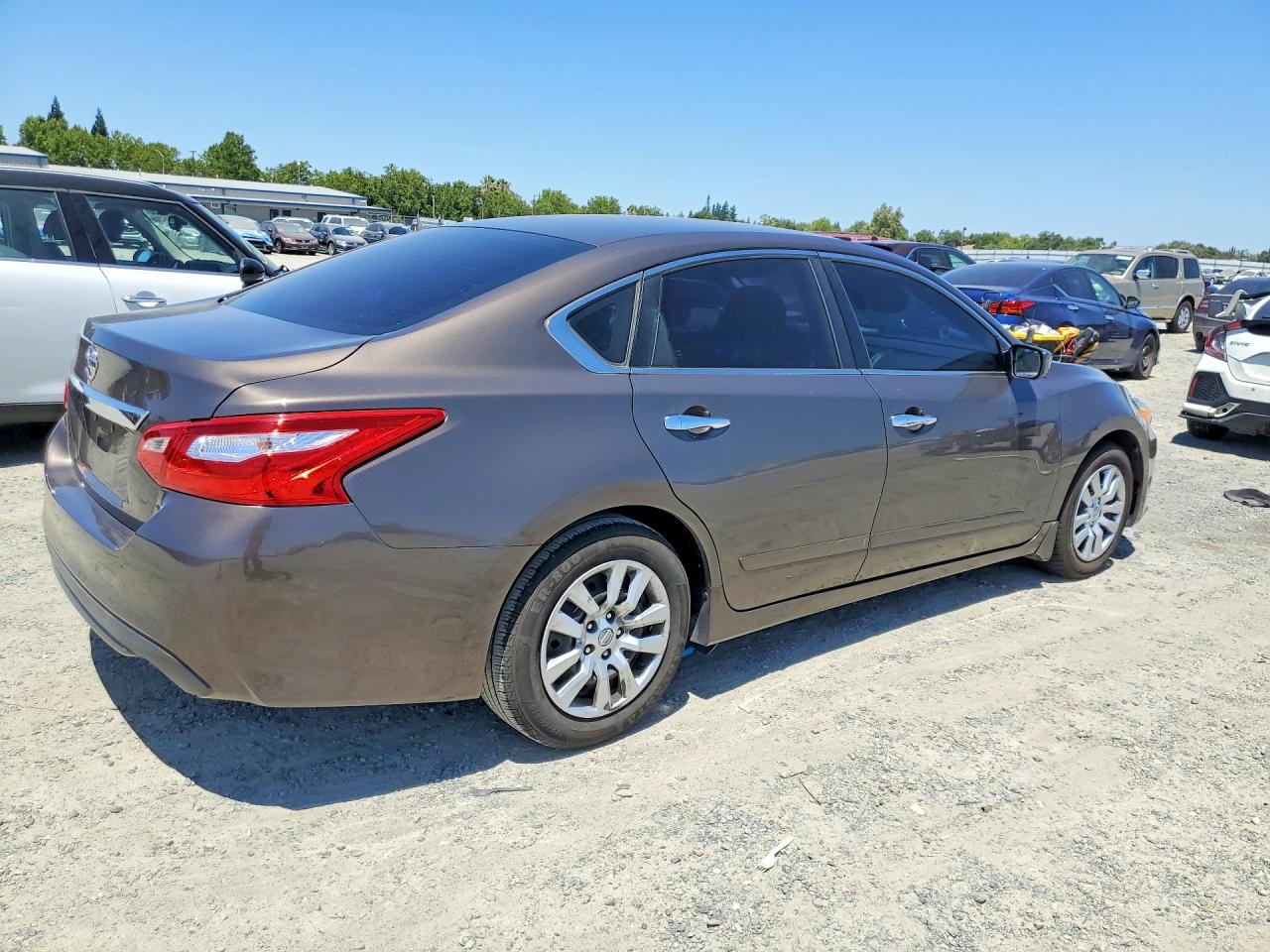 2016 NISSAN ALTIMA