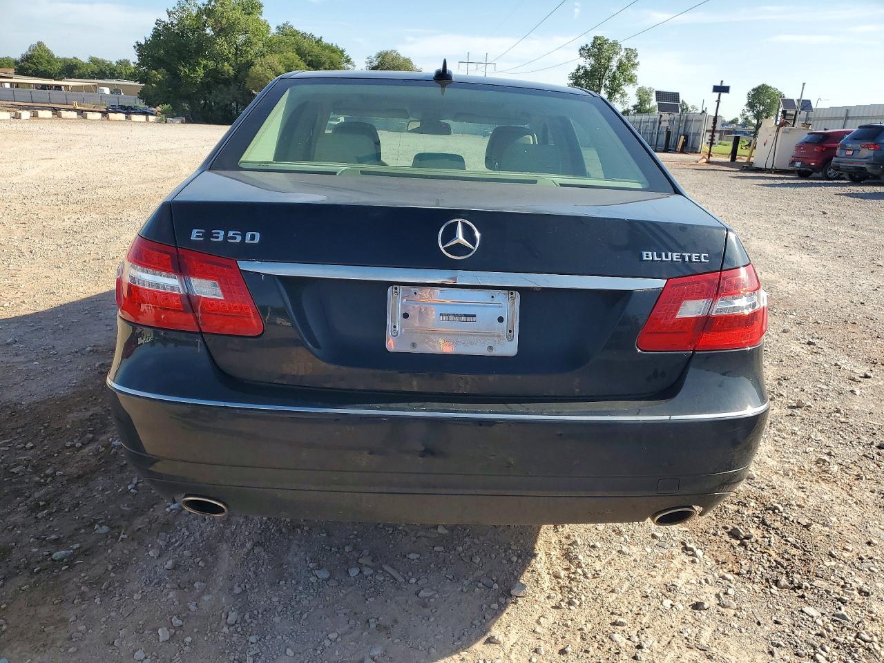 2012 MERCEDES-BENZ E-CLASS