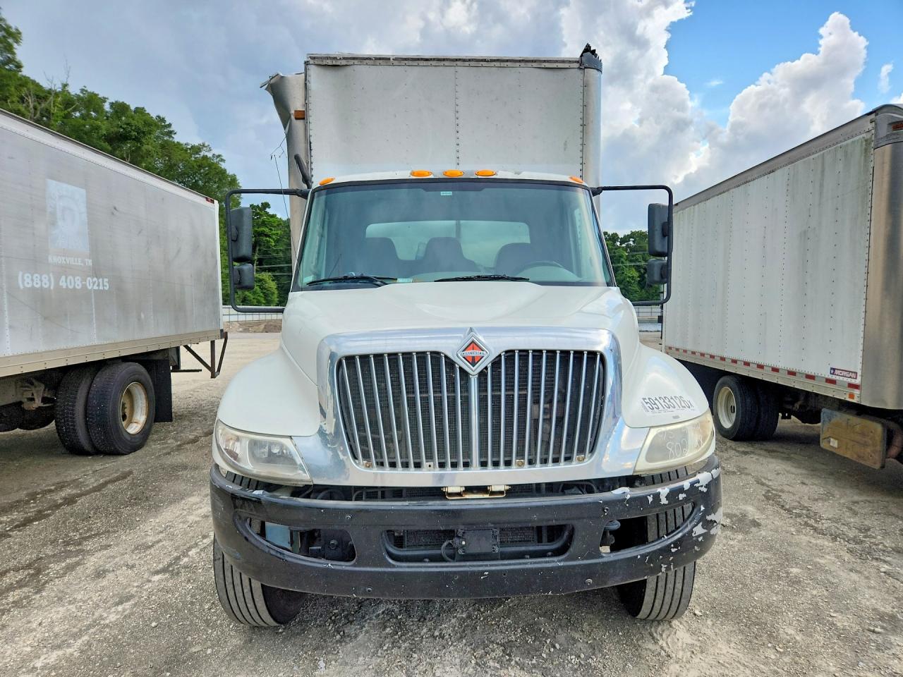 2018 INTERNATIONAL 4000 SERIE