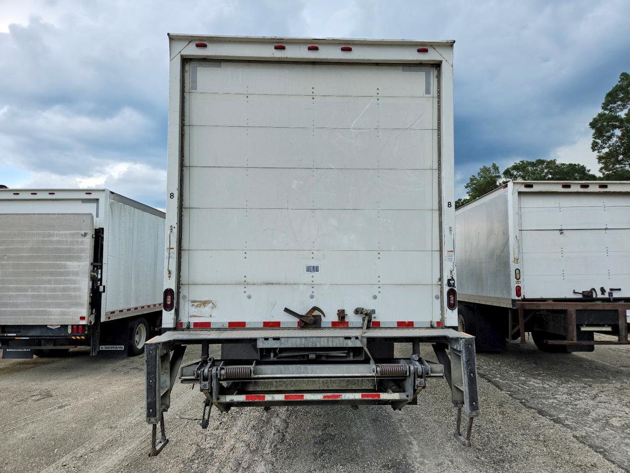 2018 INTERNATIONAL 4000 SERIE