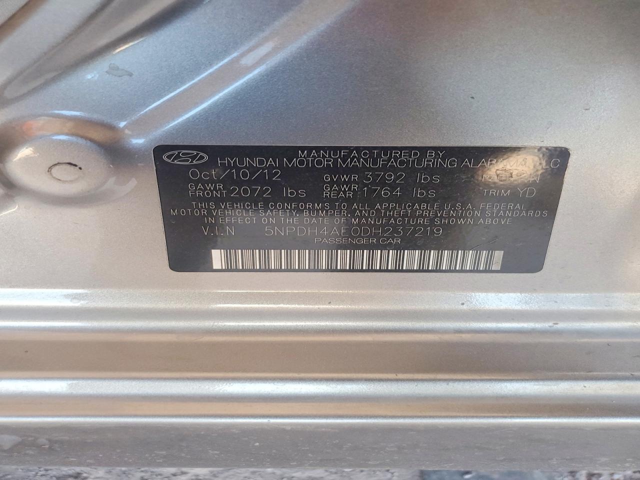 2013 HYUNDAI ELANTRA