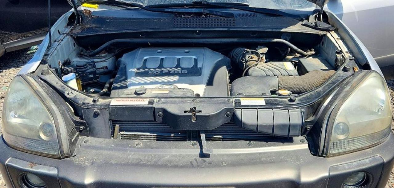 2005 HYUNDAI TUCSON